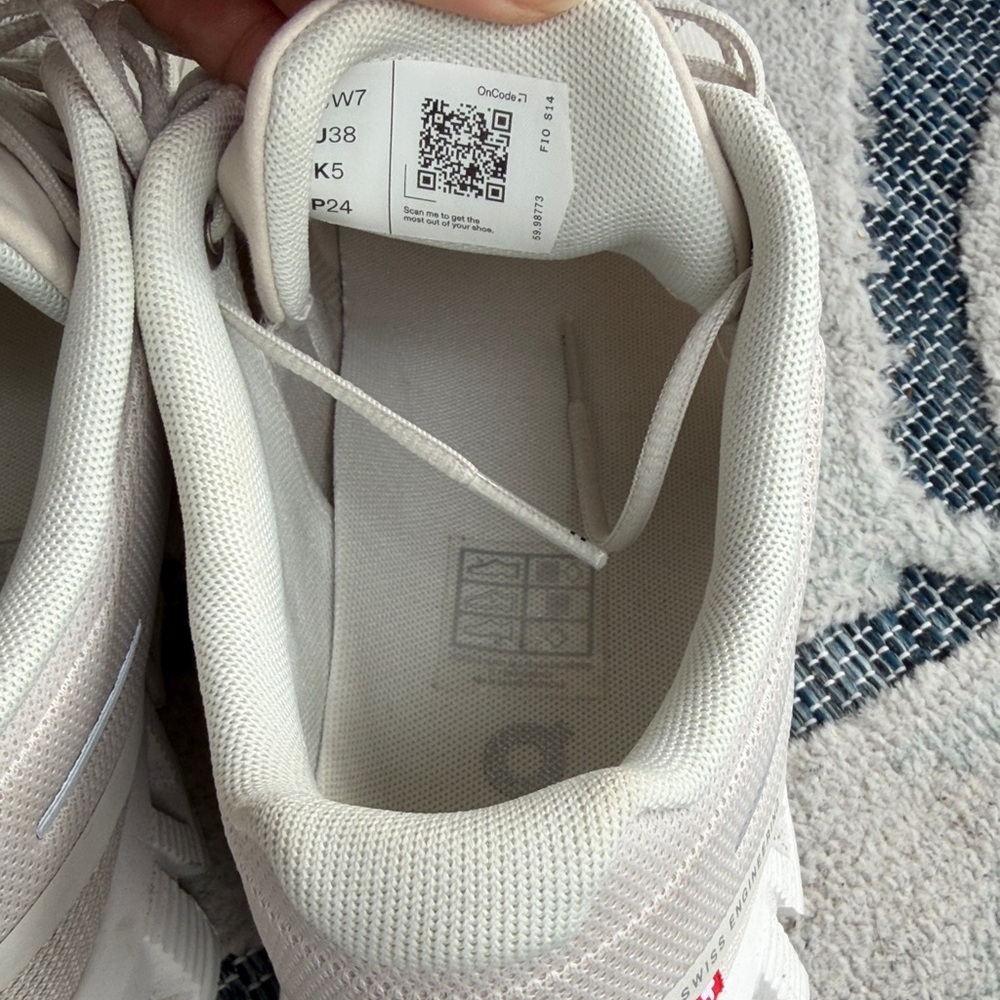 On Running Women's Beige Cloud X 5 - Picture 4 of 5